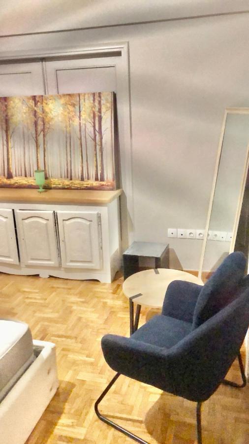 Economy Shared Apartment C In Central 雅典 外观 照片